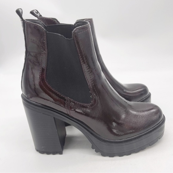 GBG Los Angeles Faux Patent Leather Burgundy Lug Sole Heel Chelsea Boot Size 11 - Picture 7 of 13
